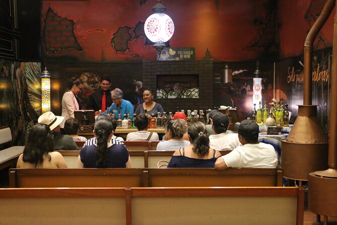 Cancun Guided Sightseeing, Shopping and Tasting Tour - México Mágico brings crafts, food, and tequila together