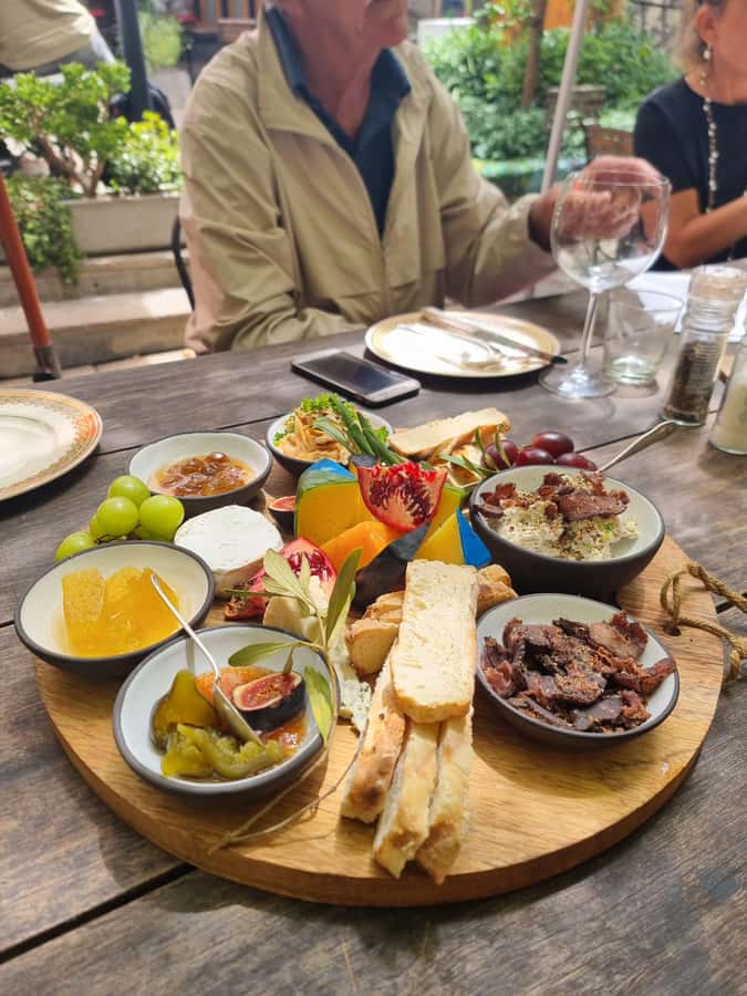 Cape Town: Culinary Walking Tour with Food Tastings - Why this food walk works in Cape Town