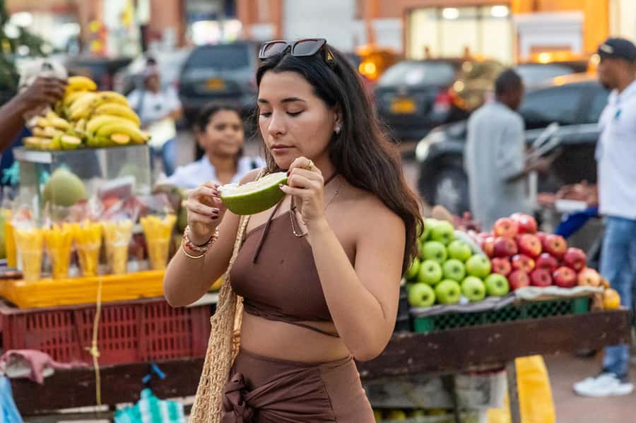 Cartagena: Guided Street Food Tour with Tastings - Key points at a glance