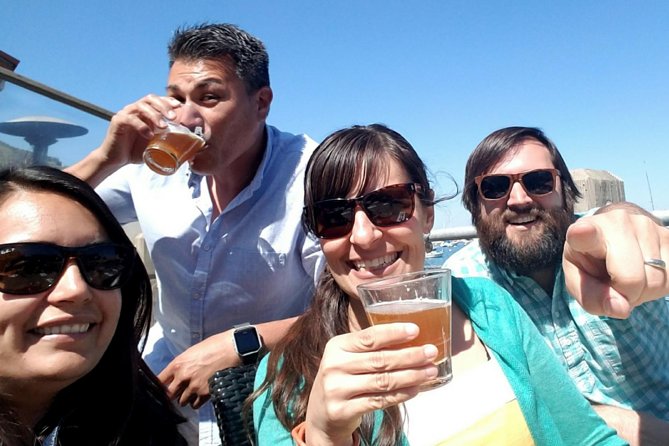 Catalina Food Tour - Catalina Charlie’s and the social side of the tour