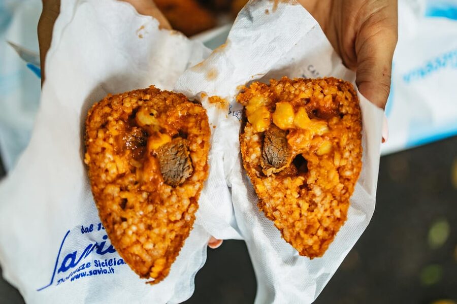 Catania: Guided Street Food Walking Tour - Via Etnea and Catania’s central market area
