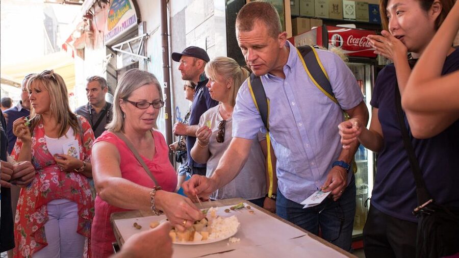 Catania Street Food Tour - Piazza Carlo Alberto and the city market