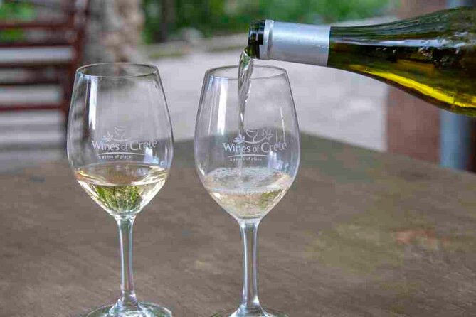 Chania Walking Food And Wine Night Tour - Why an evening food walk works well in Chania