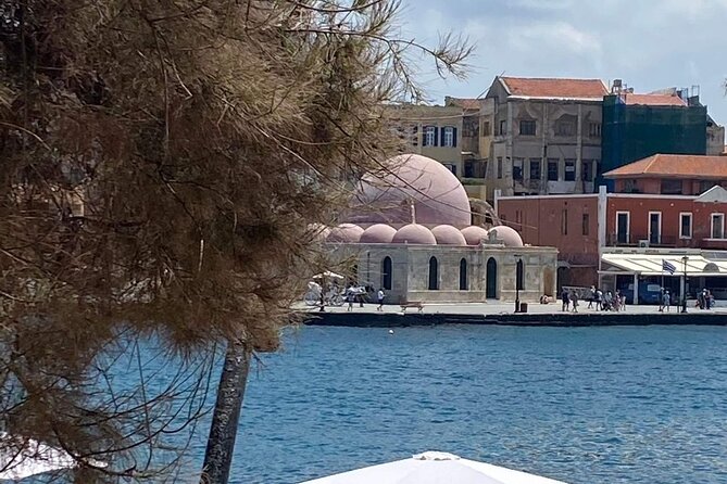Chania Walking Food And Wine Night Tour - Kalitsounia, sfakianopita, and the return through town