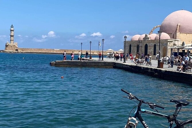 Chania Walking Food And Wine Night Tour - How Stella shapes the experience