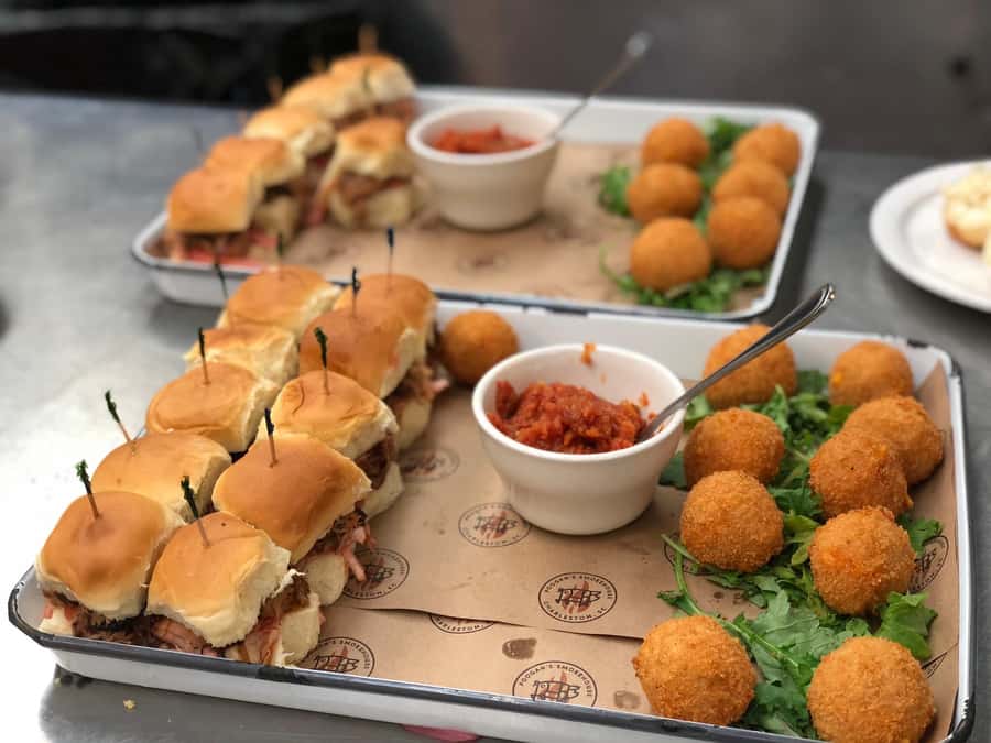 Charleston: Downtown Culinary Walking Tour - Low-country food without ordering four full meals