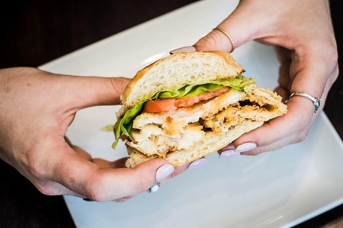 Charleston French Quarter or Brunch Food Tour with 7+ Tastings - French Quarter route: classic Lowcountry flavors