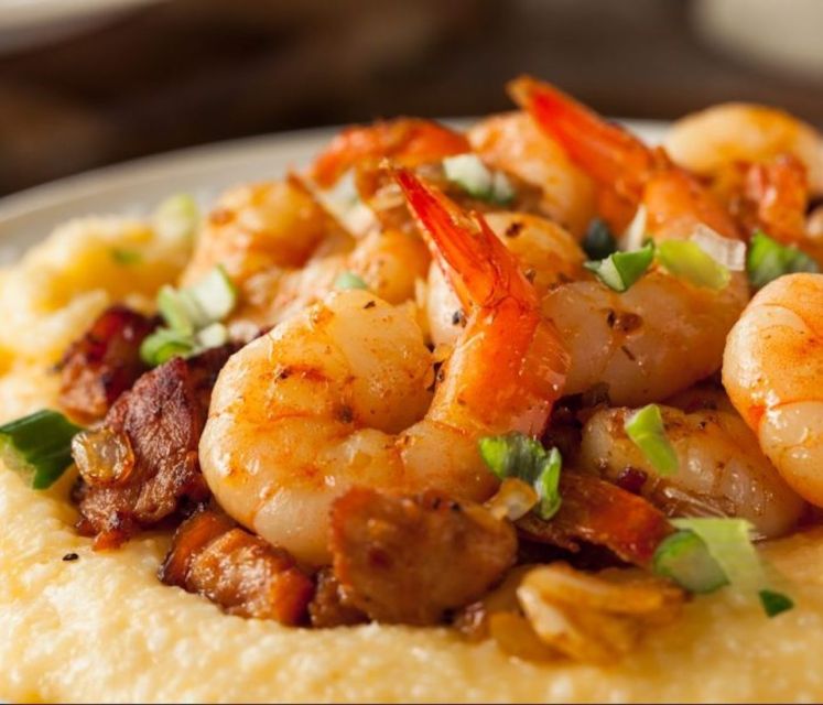 Charleston: Historic Downtown Food Tour - Hushpuppies, shrimp and grits, and Lowcountry comfort food