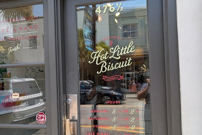 Charleston Private Brunch Tour: Biscuits, Shrimps, Grits and More - Charleston Visitor Center and the Railroad District