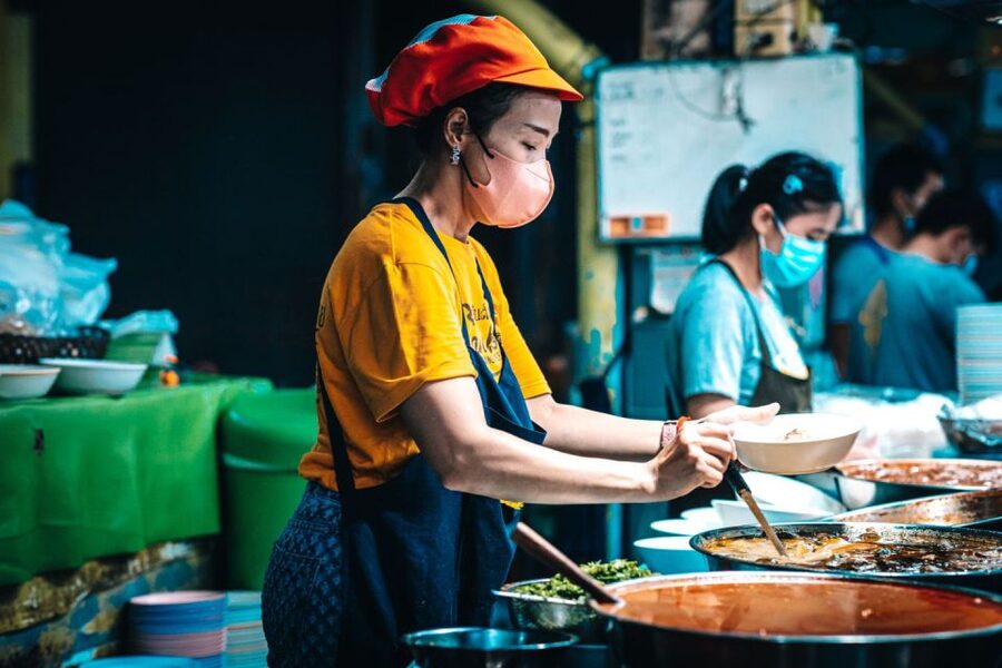 Chiang Mai: Food Tour by Songtheaw Truck with 15+ Tastings - Who should book this experience?