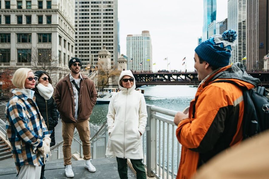 Chicago: Classic Food Walking Tour with Bike or Kayak Rental - The Chicago Riverwalk and the downtown view