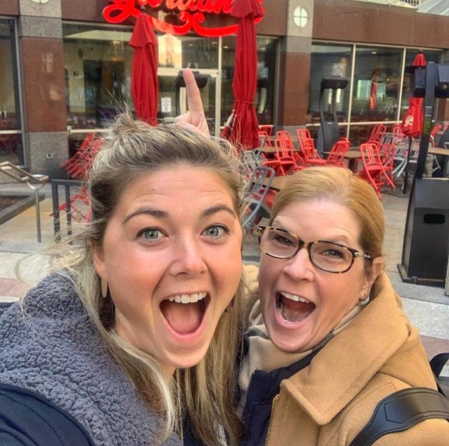 Chicago: Classic Food Walking Tour with Bike or Kayak Rental - The free bike or kayak rental