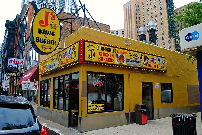 Chicago Gangster and Food Walking Tour - The Gold Coast and the Chicago dog