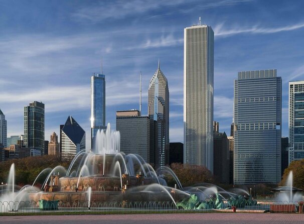 Chicago Loop District Food Tour with Deep Dish & Beef Sandwich - Why this Loop food walk works so well