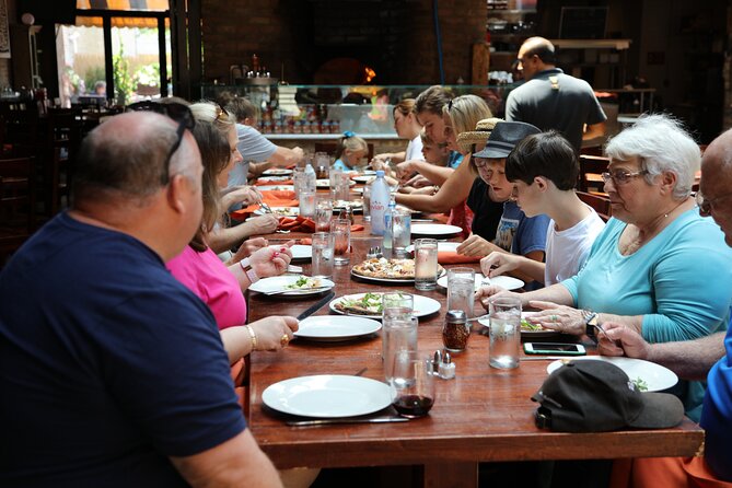 Chicago Pizza Tour - Lincoln Park and the caramelized edge