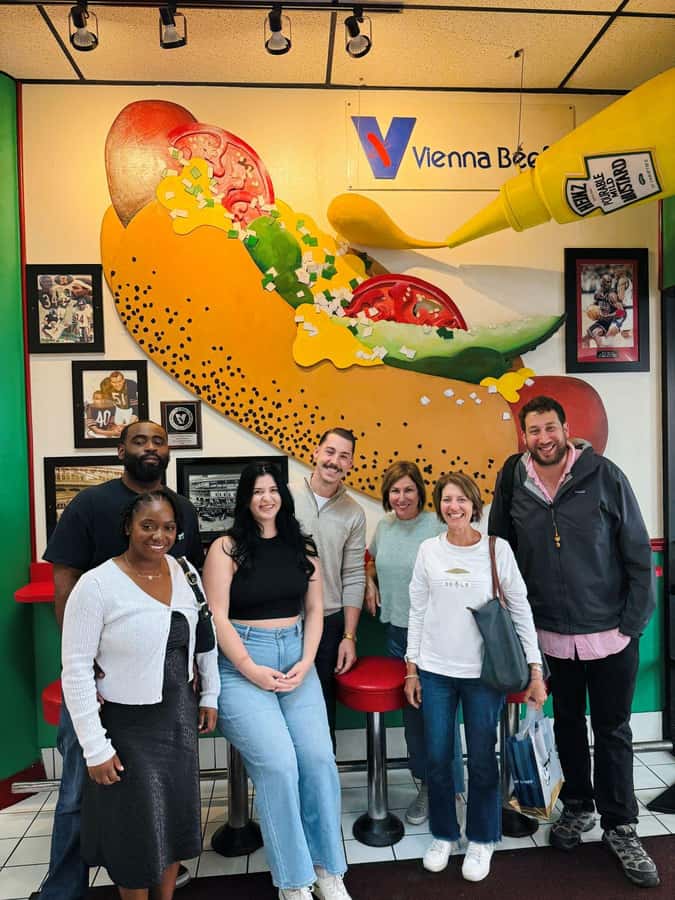 Chicago: Secret Food Tour - The Chicago-style hot dog and the no-ketchup rule