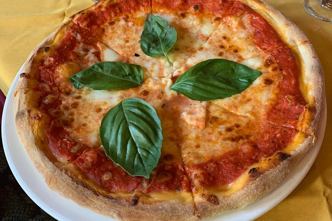 Chinatown & North BeachLittle Italy: 7 Tastings & History - Who should book this walk?