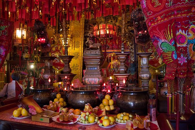 Chinatown Walking Tour: Food, History & Flavor - The Golden Gate Fortune Cookie Factory