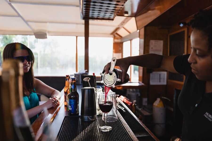 City Cruises Sacramento: Cocktail River Cruise - How the $43 price works for your evening