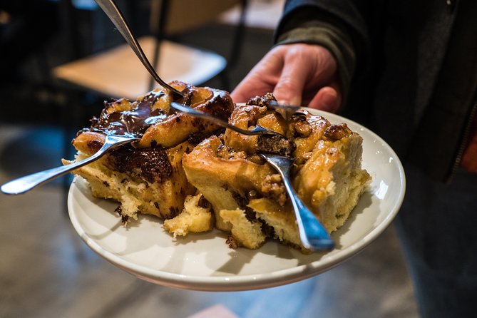 Classic Bites and Culinary Trends Neighborhood Food Tour in Berlin - Pappelallee and the small coffee stop