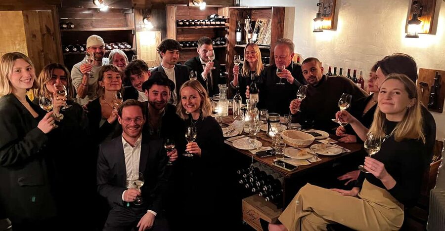 Cologne-Nippes: Gourmet wine tasting with cheese platter - A French tasting evening at Le Caveau