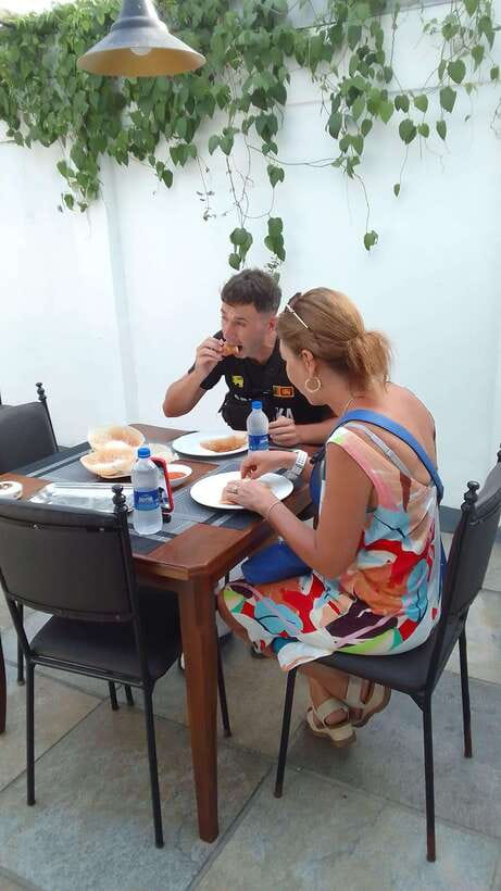 Colombo Local Food Tour by Tuk Tuk – All Inclusive - Colombo sights come naturally between meals