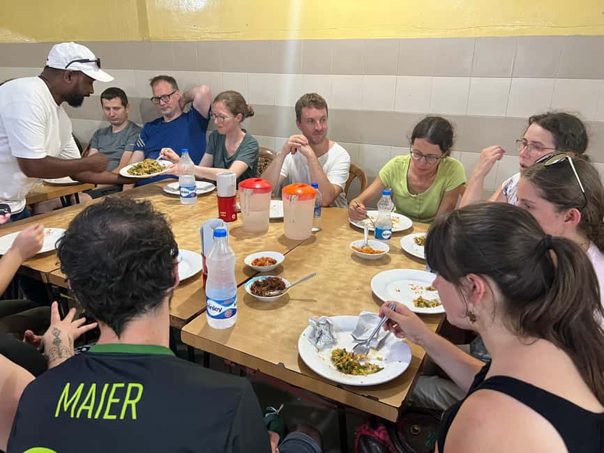 Colombo: Tastiest Local Food Tour by Tuk-Tuk Meals Included - Hoppers and sambol: Sri Lanka’s essential breakfast-for-dinner dish