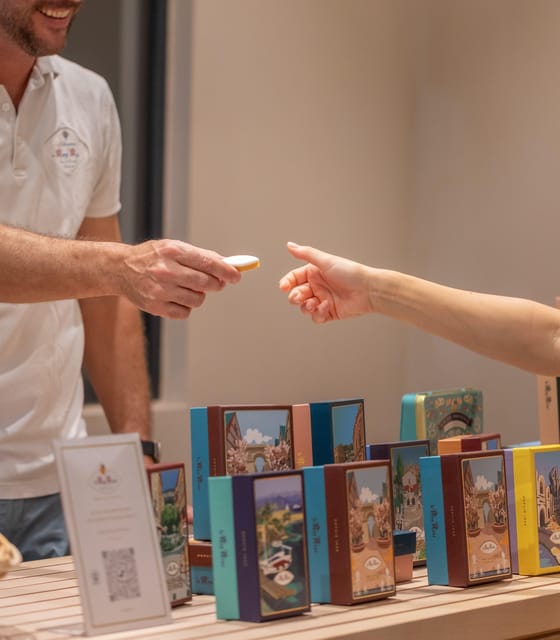 Confiserie du Roy René: gourmet guided tour of the calisson museum - Who will enjoy this visit most