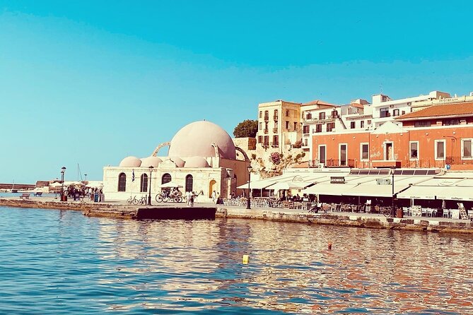 Cruise Ship Guest Beer & Food Tour - Chania Old Port - Stop two: Greek specialties at a delicatessen