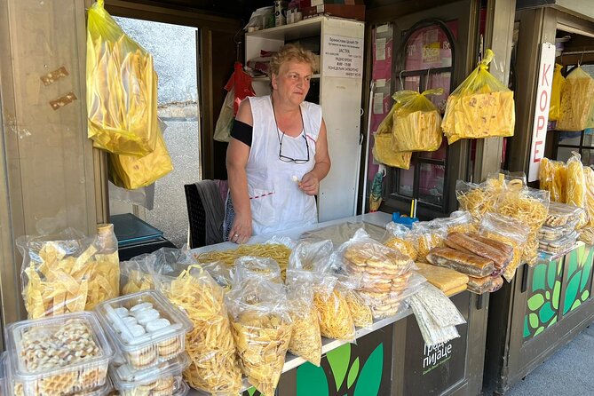 Culinary Tour - get to know the Serbian food. Come hungry! - Key points at a glance