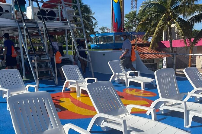 Dancer Cruise Isla Mujeres Snorkel Food and Drinks Included - Lunch and the crossing to Isla Mujeres