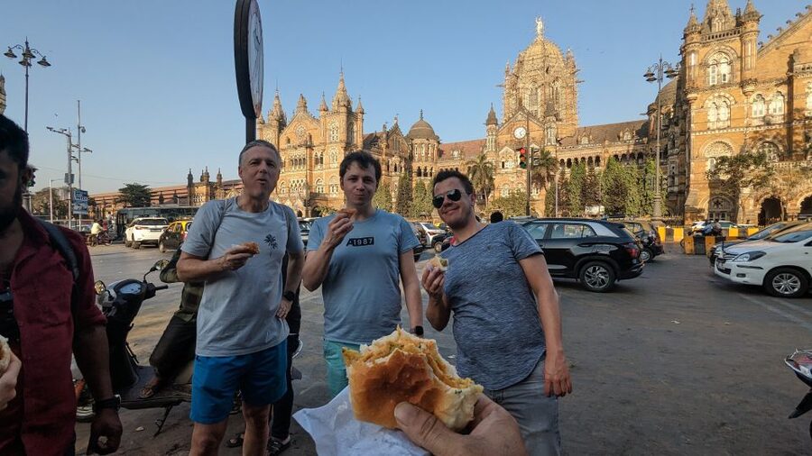 Discover Mumbai's street & beach with Vegetarian food tour - Girgaum Chowpatty and Mumbai’s famous chaat
