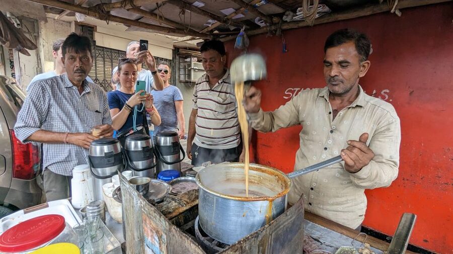 Discover Mumbai's street & beach with Vegetarian food tour - Pav bhaji and the food of working Mumbai