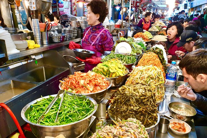 Downtown Seoul Guided Food & Market Tour with 8+ Local Tastings - Mandu, tteokbokki, and fish soup