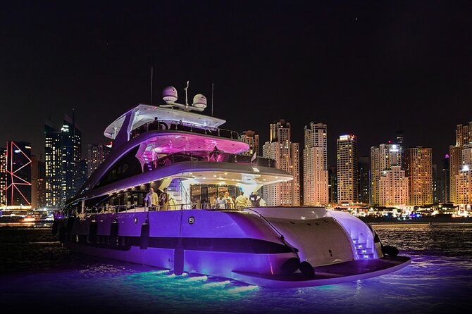 Dubai Harbour Super Yacht Experience with gourmet & Drinks - Choosing the right departure time