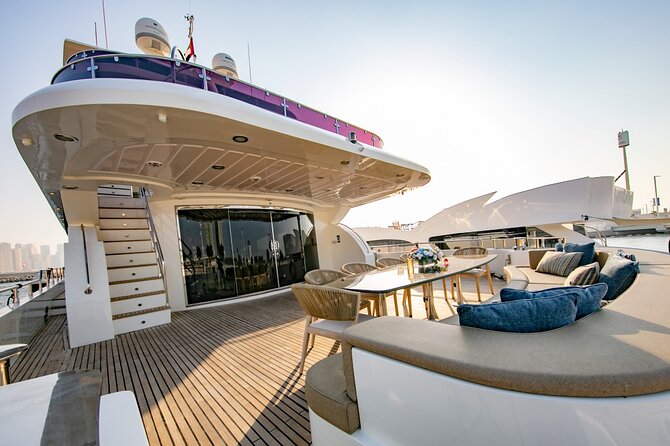 Dubai Harbour Super Yacht Experience with gourmet & Drinks - Getting to the boat without losing time