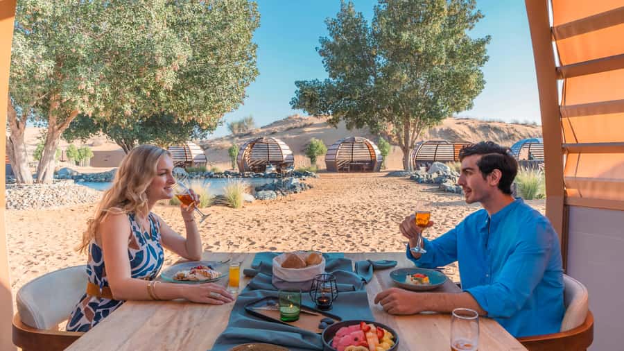 Dubai: Luxury Balloon Flight with Michelin-Curated Breakfast - Sunrise from 4,000 feet
