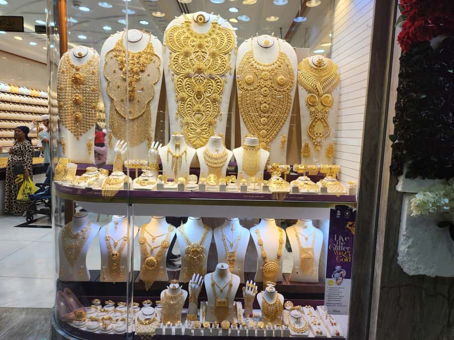 Dubai: Old Town, Creek, Museums, Souks, & Street Food Tour - How the timing and walking feel