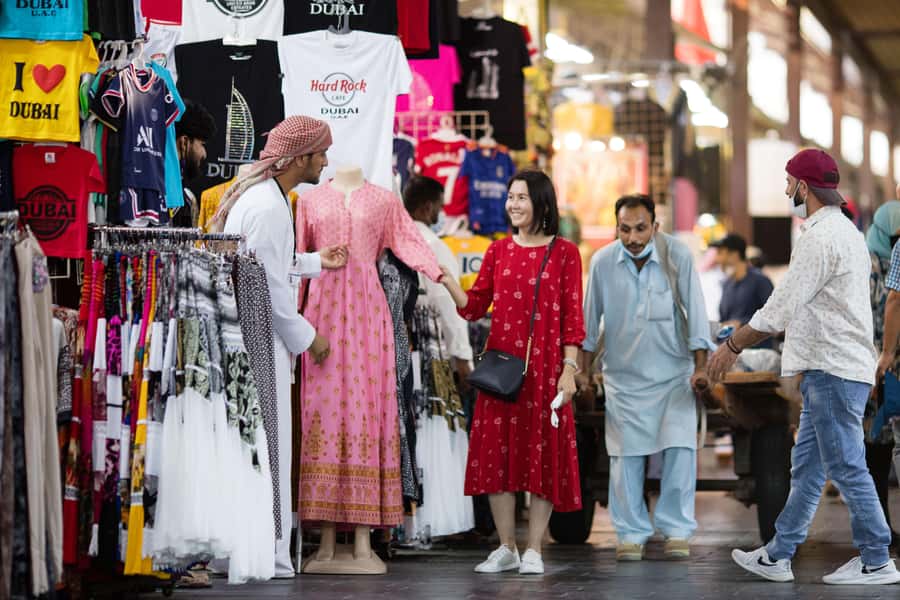 Dubai: Old Town, Creek, Museums, Souks, & Street Food Tour - Food options and what the $18 price really buys