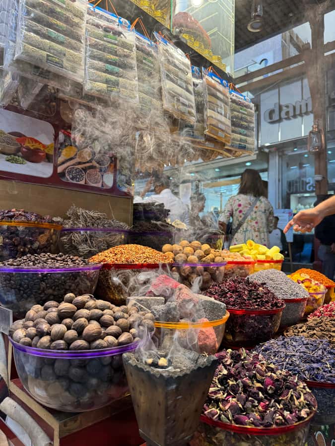 Dubai: Old Town Walking Tour with Abra Cruise & Street Food - Spice market and the food included in the price