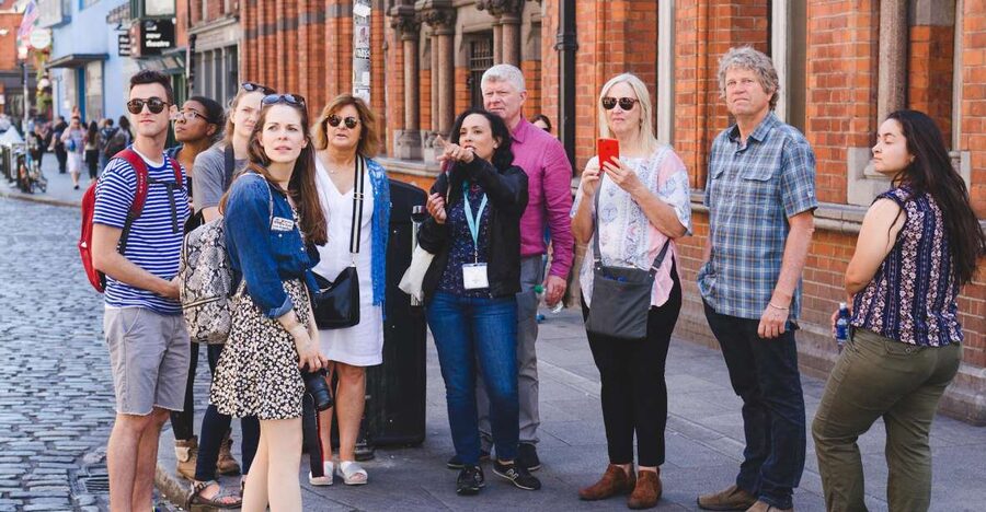 Dublin: Delicious Walking Food Tour - Meeting at the Spire on O’Connell Street