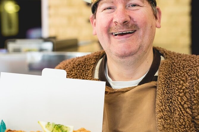Dublin Historical Centre Food Tour with 8 Food Tastings & Drinks - Irish cheese in a popular restaurant