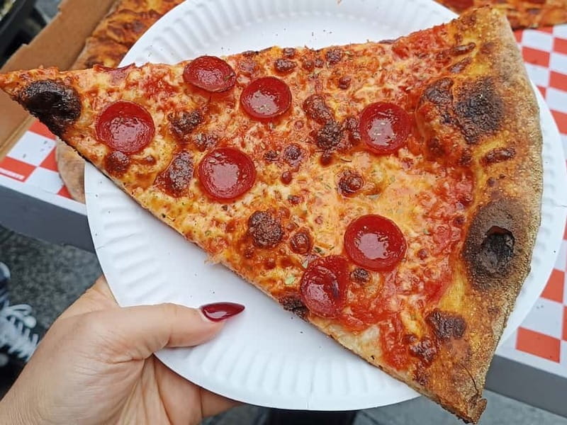 Dublin: Walking Tour for Foodies with Tastings - Why the small group size matters
