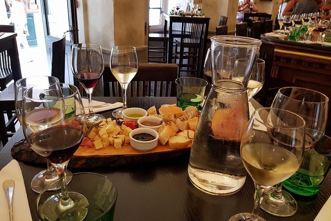 Dubrovnik Old Town Food Tour: Small-Group Experience - Group size, walking, and practical comfort