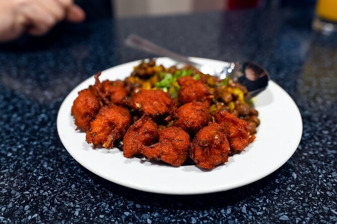 East London Indian Food Tour with 8+ Authentic Food Tastings - Why the generous portions matter