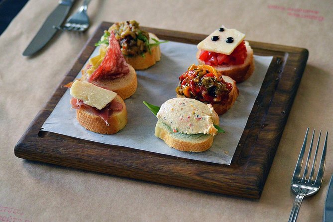 Eat Like a Local: Venice 3-Hour Small-Group Food Tasting Tour - Cannaregio or Castello, then artisan gelato