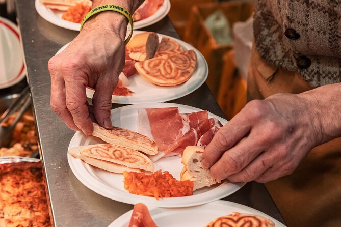 Eating Bologna Food and Wine Tour - Mercato di Mezzo and the old market streets