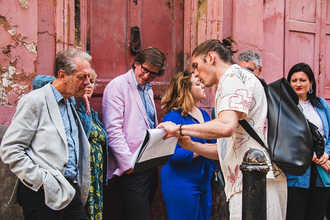 Eating London East End Food Tour - The guides make or break the pace