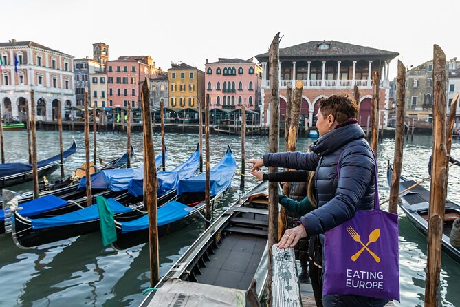 Eating Venice Food & Drinks Tour - Starting with pizza at Rizzo Venezia