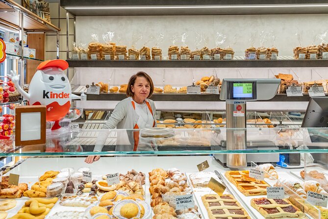 Eating Venice Food & Drinks Tour - Tiramisù or gelato, depending on the month